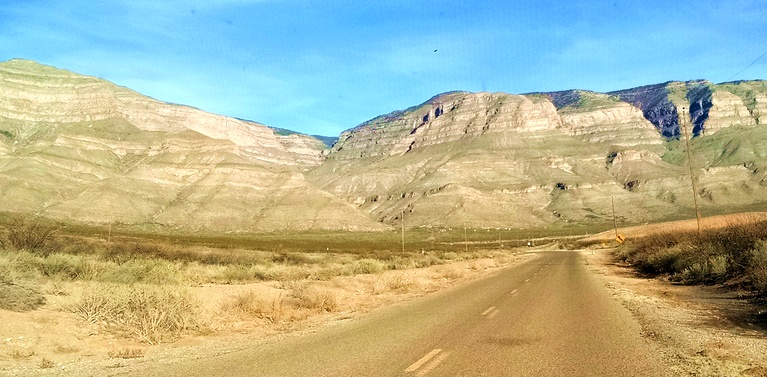 Approach to Oliver Lee Memorial State Park